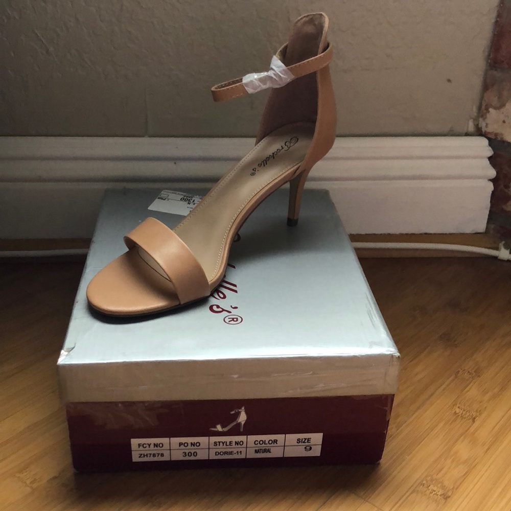Breckelle’s Two Inch Dress Sandals